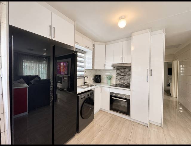 3 BEDROOM HOUSE FOR SALE IN WINDMILL PARK